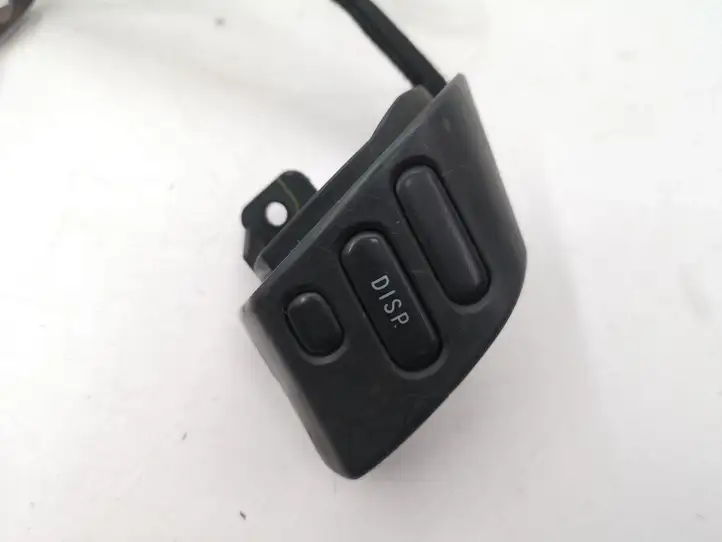 Toyota Corolla Verso AR10 (2004 - 2009) Кнопки на рулевом колесе — фото 3
