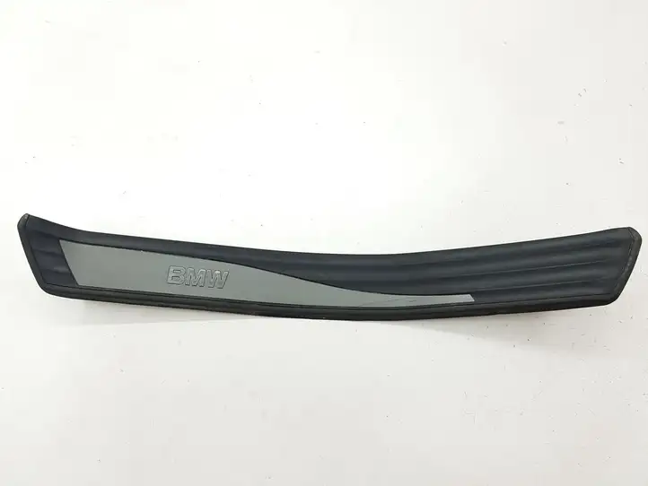 BMW 5 E60 E61 (2004 - 2010) 51477034305 Внутренняя отделка заднего порога — фото 1