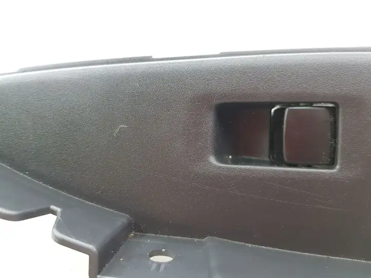 Mitsubishi Outlander (2012 - 2014) 8608A242 Кнопка стеклоподъемников — фото 3