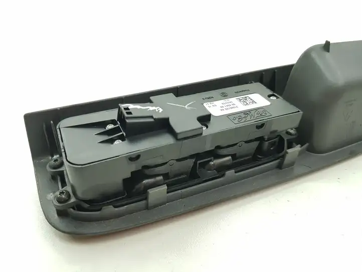 Volvo V50 (2008 - 2012) 31295120AA Кнопка стеклоподъемников — фото 10