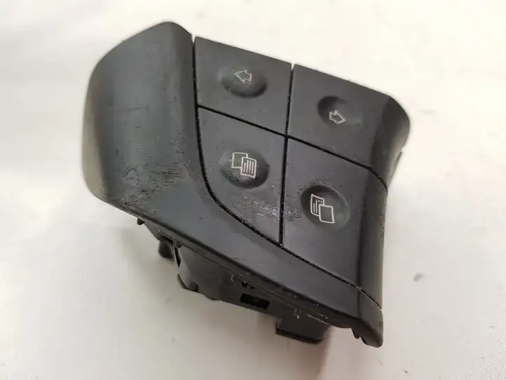 Mercedes-Benz B-class W245 (2005 - 2008) A1698207810 Кнопки на рулевом колесе — фото 3