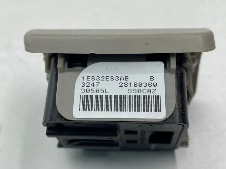 Chrysler Grand Voyager V (2007 - 2010) 1ES32ES3AB Кнопка открытия боковых дверей — фото 4