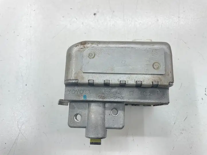 Toyota Corolla Verso AR10 (2004 - 2009) 450200F1 Блокиратор руля — фото 1