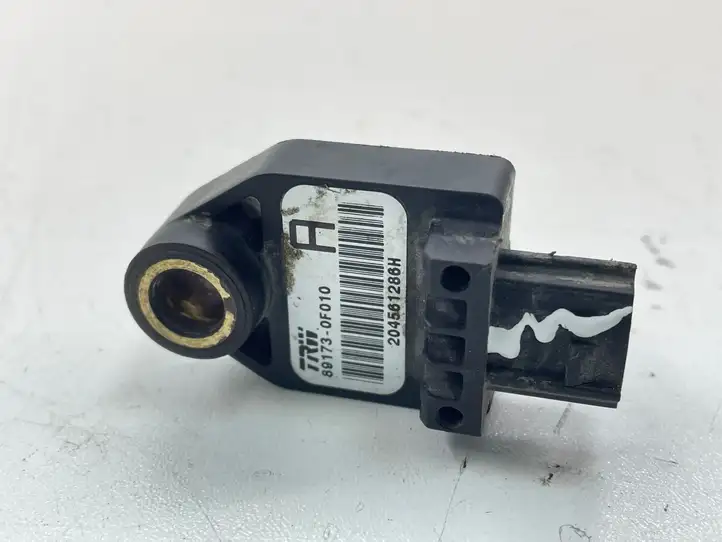 Toyota Corolla Verso AR10 (2004 - 2009) 891730F010 Датчик удара SRS — фото 1