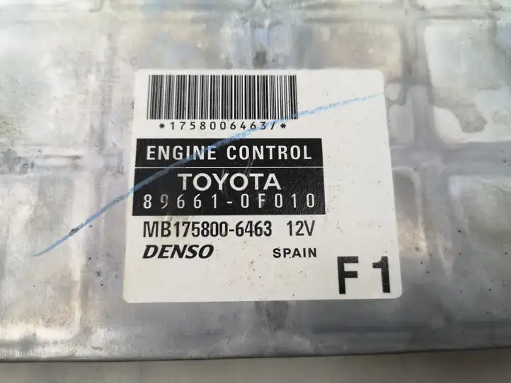 Toyota Corolla Verso AR10 (2004 - 2009) 896610F010 Блок управления двигателем (ЭБУ) — фото 3