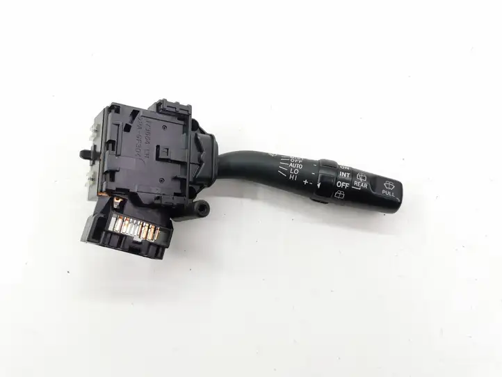 Toyota Corolla Verso AR10 (2004 - 2009) 8465205170 Переключатель стеклоочистителей — фото 1