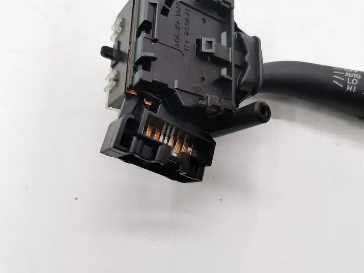 Toyota Corolla Verso AR10 (2004 - 2009) 8465205170 Переключатель стеклоочистителей — фото 4