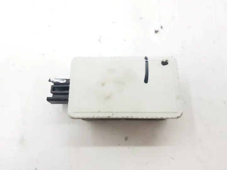 Volvo XC60 (2008 - 2013) 31268992 Блок управления центральным замком — фото 1
