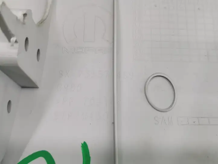 Jeep Renegade (2014 - )  735579489 Отделка стойки (A)