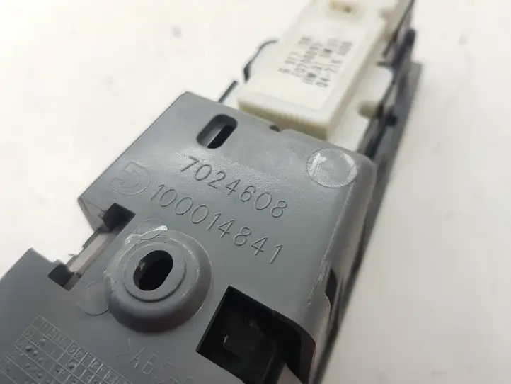 BMW 7 E65 E66 (2001 - 2008) 6917108 Кнопка стеклоподъемников — фото 7