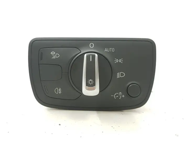Audi A7 S7 4G (2010 - 2014) 4G0941531E Включатель фонарей — фото 1