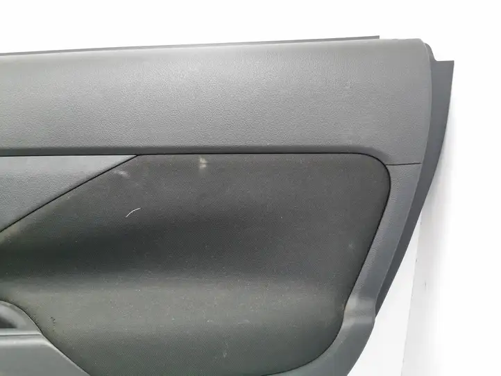 Mitsubishi Outlander (2012 - 2014) 7222A752XA Обшивка задней двери — фото 3