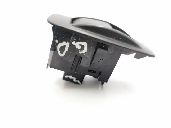 Toyota Corolla Verso AR10 (2004 - 2009) 848010F030 Блок кнопок стеклоподъемников — фото 2