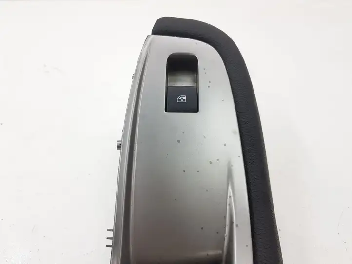 Chevrolet Orlando (2010 - 2015) 95982038 Блок кнопок стеклоподъемников — фото 7