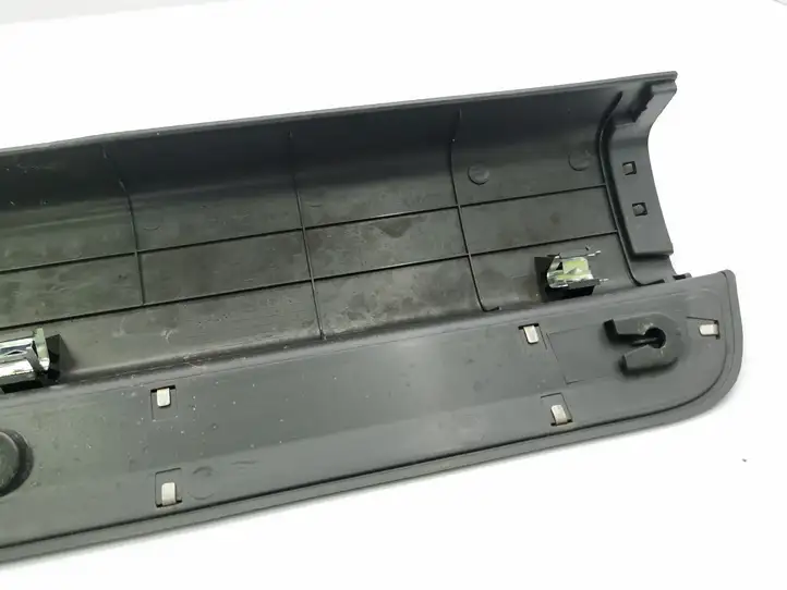 Chevrolet Captiva (2006 - 2011) 96630458 Внутренняя отделка переднего порога — фото 8