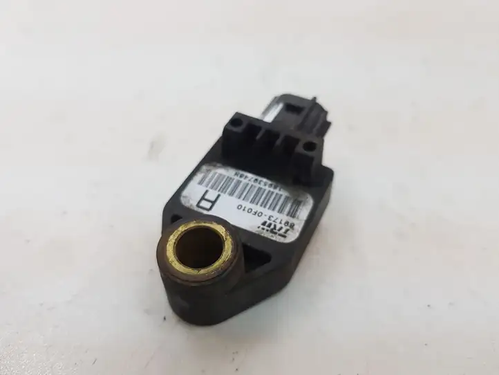 Toyota Corolla Verso AR10 (2004 - 2009) 891730F010 Датчик удара SRS — фото 4