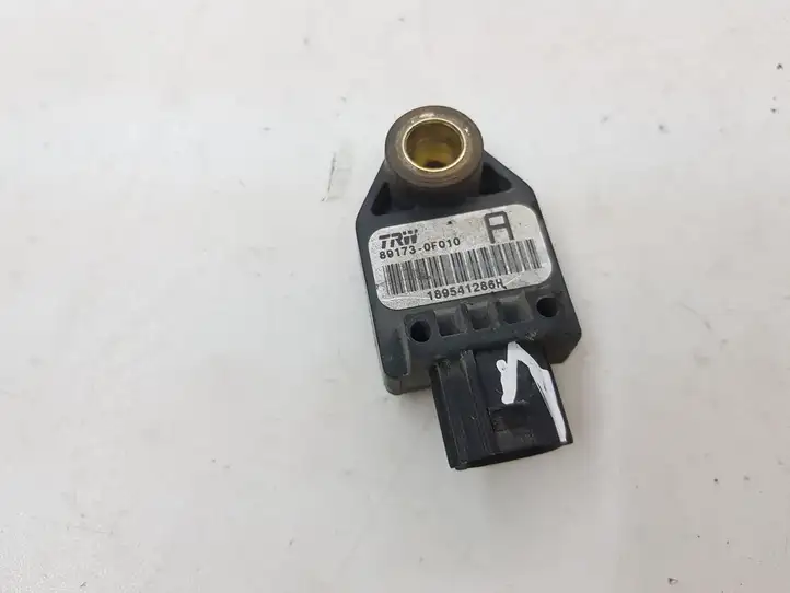 Toyota Corolla Verso AR10 (2004 - 2009) 891730F010 Датчик удара SRS — фото 3