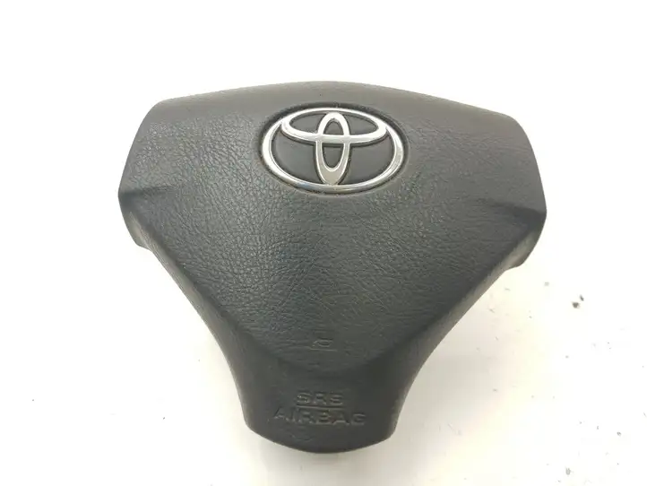 Toyota Corolla Verso AR10 (2004 - 2009) Z21D4107435 Подушка безопасности руля — фото 1