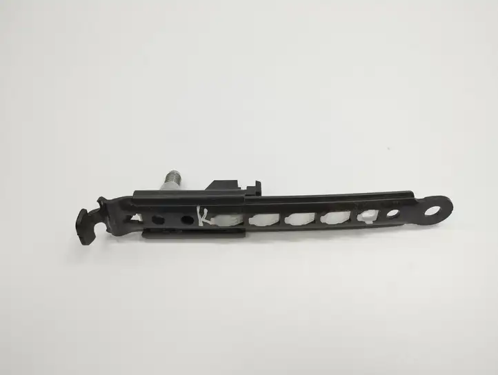 Toyota Corolla Verso AR10 (2004 - 2009) D526001 Регулятор ремня безопасности — фото 1