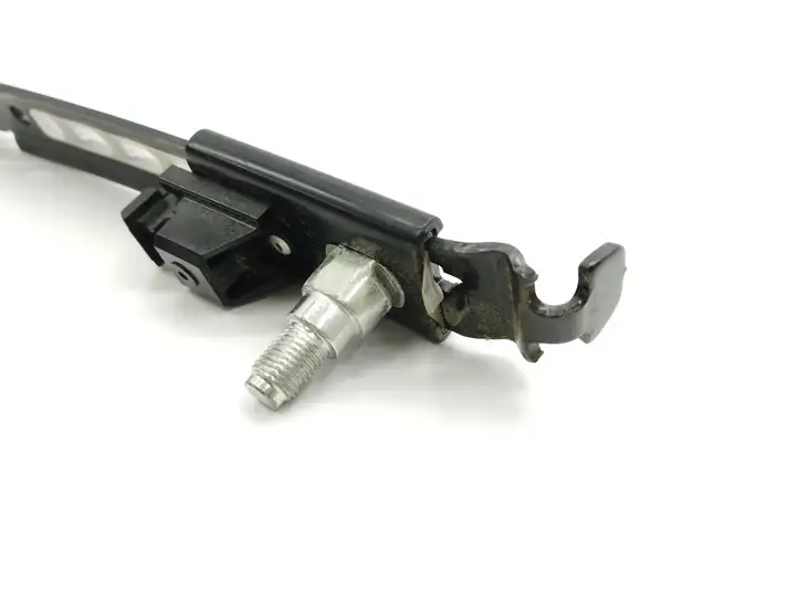 Toyota Corolla Verso AR10 (2004 - 2009) D526001 Регулятор ремня безопасности — фото 2