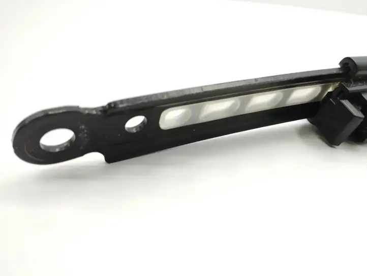 Toyota Corolla Verso AR10 (2004 - 2009) D526001 Регулятор ремня безопасности — фото 4