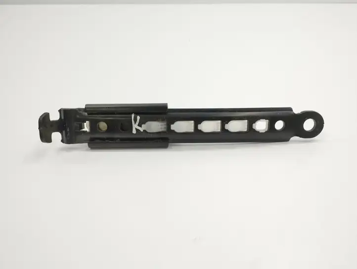 Toyota Corolla Verso AR10 (2004 - 2009) D526001 Регулятор ремня безопасности — фото 5