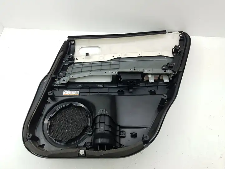 Mazda CX-7 (2009 - 2014) EH44685N1 Обшивка задней двери — фото 9