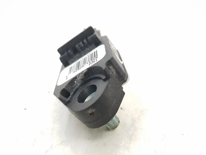 Toyota Avensis T250 (2006 - 2009) 8983102020 Датчик удара SRS — фото 2