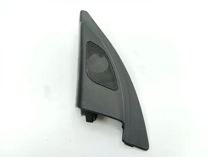 Suzuki Grand Vitara II (2005 - 2008) 8479065J0 Прочая отделка передней двери — фото 1
