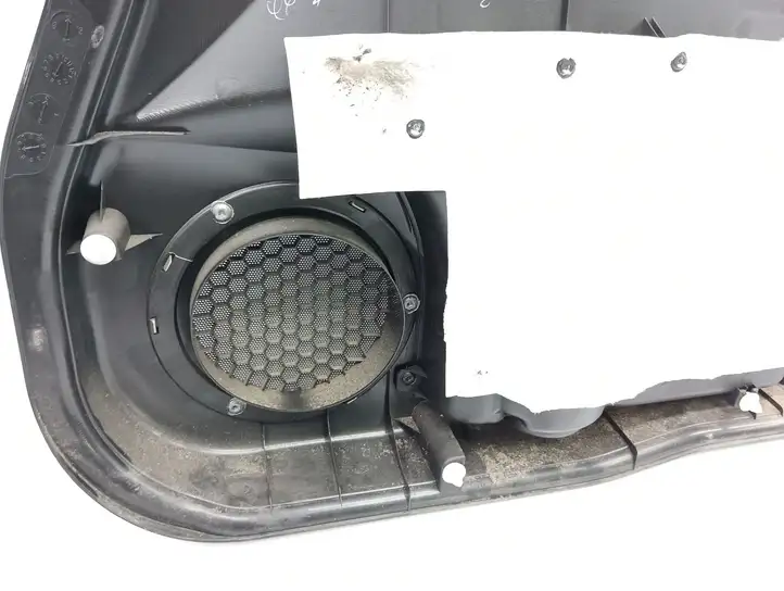 Suzuki Grand Vitara II (2005 - 2008) 8372265J0 Обшивка передней двери — фото 3