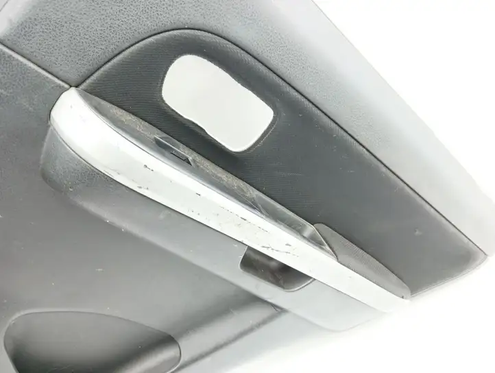 Suzuki Grand Vitara II (2005 - 2008) 8373265J0 Обшивка задней двери — фото 4