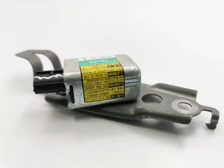 Lexus GS 300 350 430 450h (2004 - 2007) 8983030130 Датчик удара SRS — фото 4