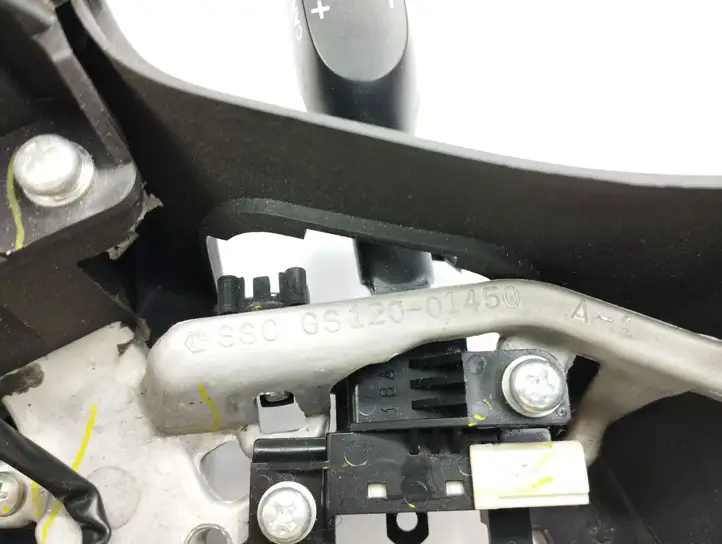 Toyota Corolla Verso AR10 (2004 - 2009) GS12001450 Руль — фото 8