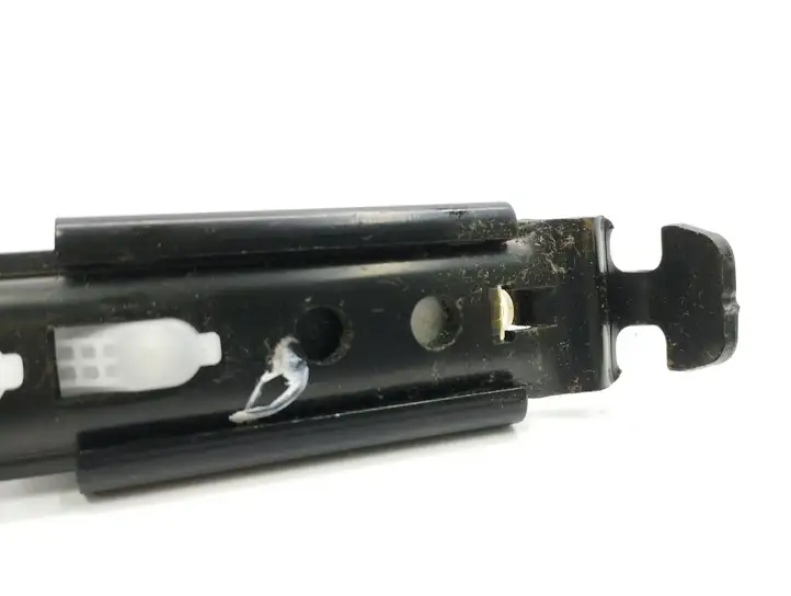 Toyota Corolla Verso AR10 (2004 - 2009) D526001 Регулятор ремня безопасности — фото 2