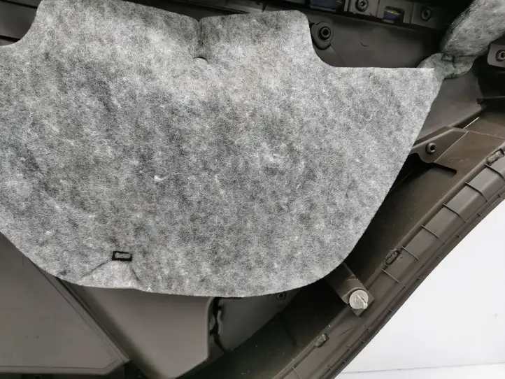 Opel Mokka (2012 - 2016) 95129494 Обшивка задней двери — фото 3