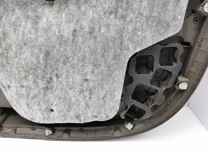 Opel Mokka (2012 - 2016) 95137902 Обшивка передней двери — фото 3