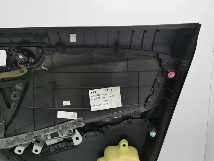 Hyundai Veloster (2011 - 2017) 823012V240 Обшивка передней двери — фото 12