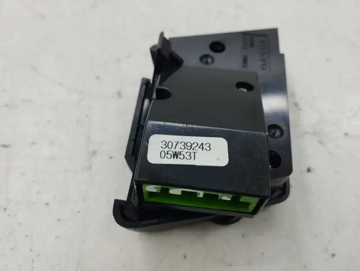 Volvo XC90 (2006 - 2014) 30739243 Кнопки на рулевом колесе — фото 6