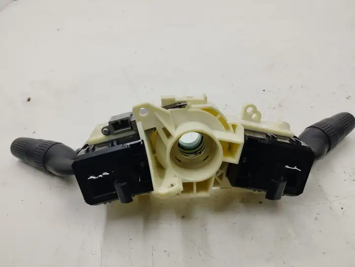 Honda CR-V (2009 - 2012) 35250SWAG411M1 Комплект ручек — фото 7