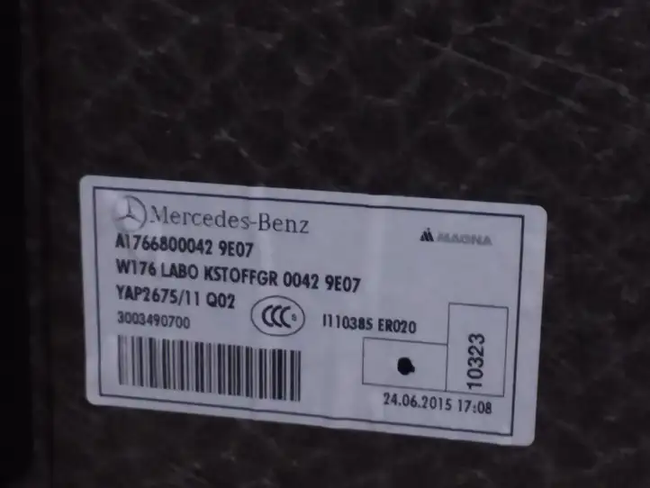 Mercedes-Benz A W176 (2012 - 2018) A1766800042 Пол багажника — фото 3