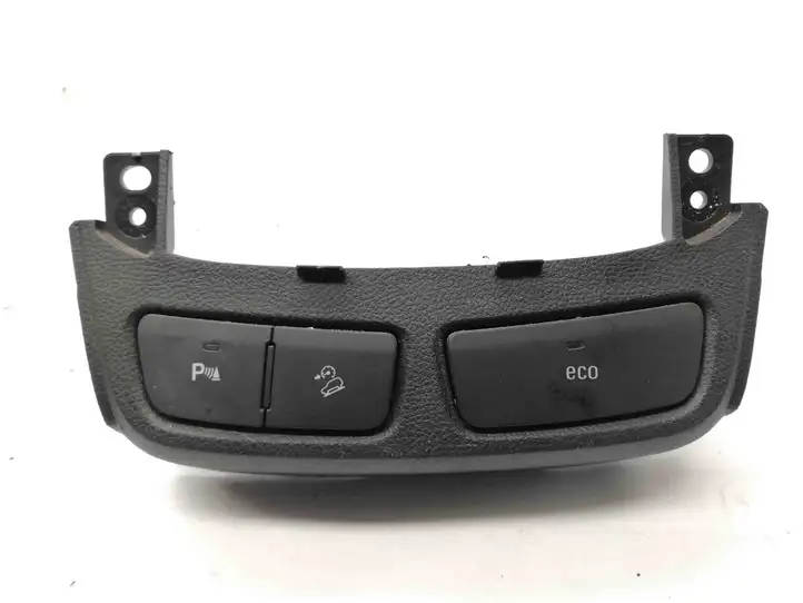 Opel Mokka (2012 - 2016) AVF94444 Кнопка фаркопа в багажнике — фото 1