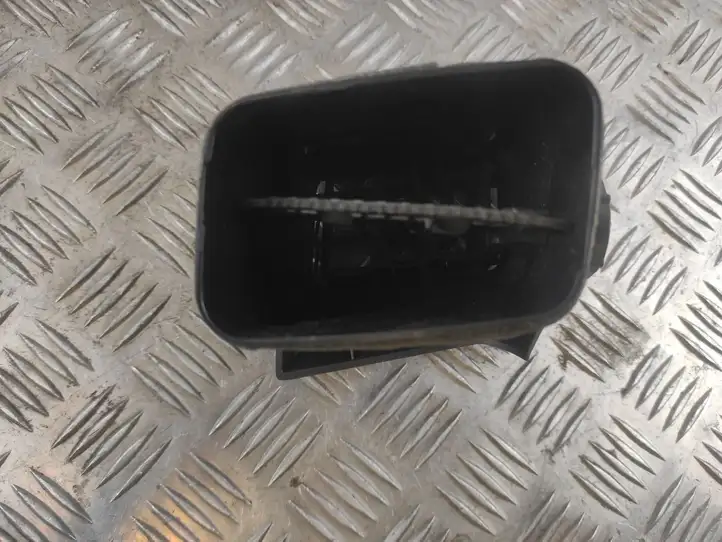 Toyota RAV 4 (XA40) (2012 - 2018) 5567042170 Боковой воздушный дефлектор — фото 7