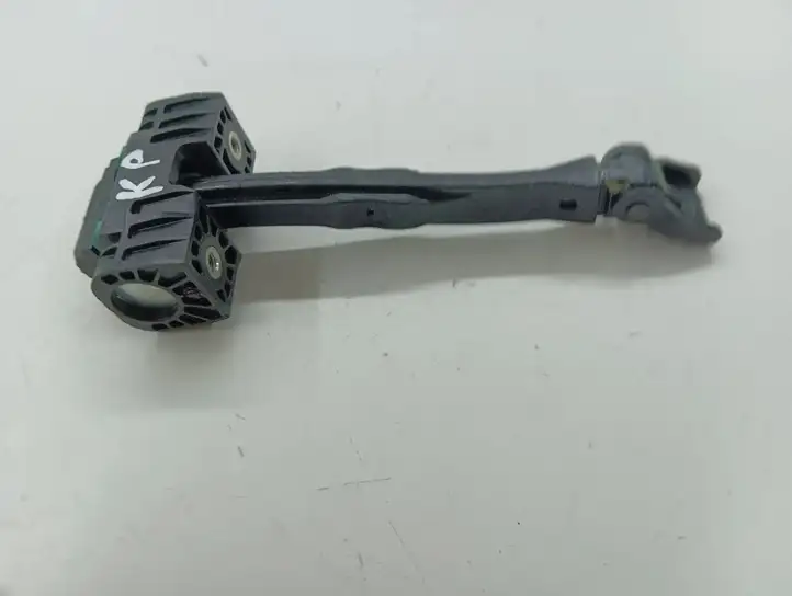 Volkswagen PASSAT B8 (2015 - ) Ограничитель двери передней — фото 1
