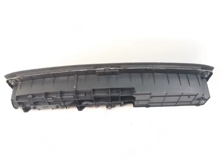 Hyundai Santa Fe (2005 - 2009) Ящик для инструментов — фото 6