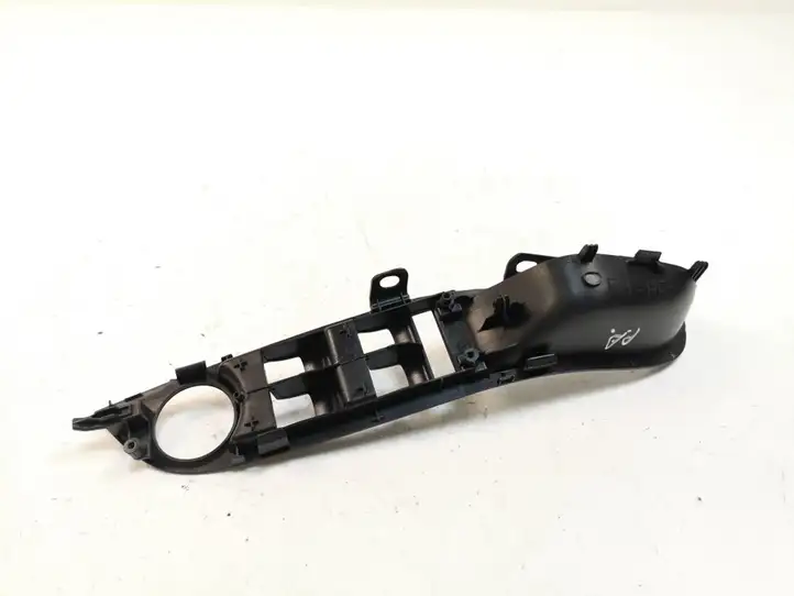 Ford Focus (2011 - 2015) BM51A240A40CDW Накладка кнопки стеклоподъемника — фото 3