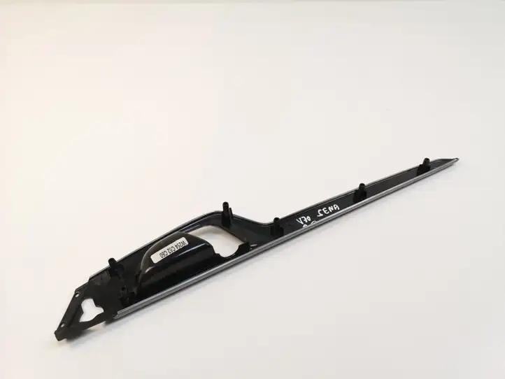 Volvo V70 (2004 - 2007) 8652395 Ручка закрывания двери — фото 2