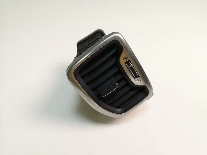 Kia Sportage (2014 - 2016) 97480F1900SA1 Боковой воздушный дефлектор — фото 1