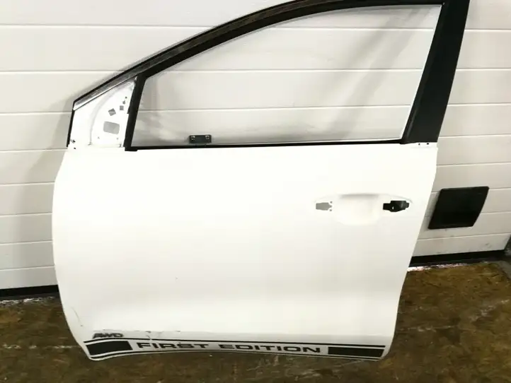 Kia Sportage (2014 - 2016) Дверь — фото 1