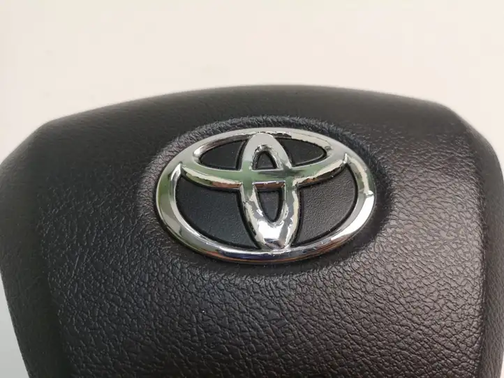 Toyota Verso (2009 - 2012) 451300F030B0 Подушка безопасности руля — фото 4