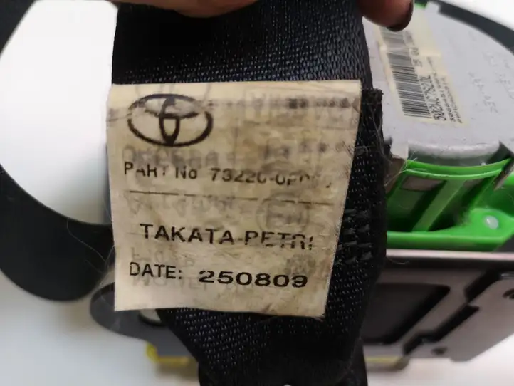 Toyota Verso (2009 - 2012) Передний ремень безопасности — фото 6